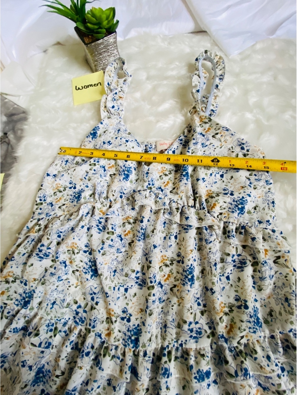 Hailey & Co Floral Ruffle Strap Tank Top Medium - Picture 5 of 6